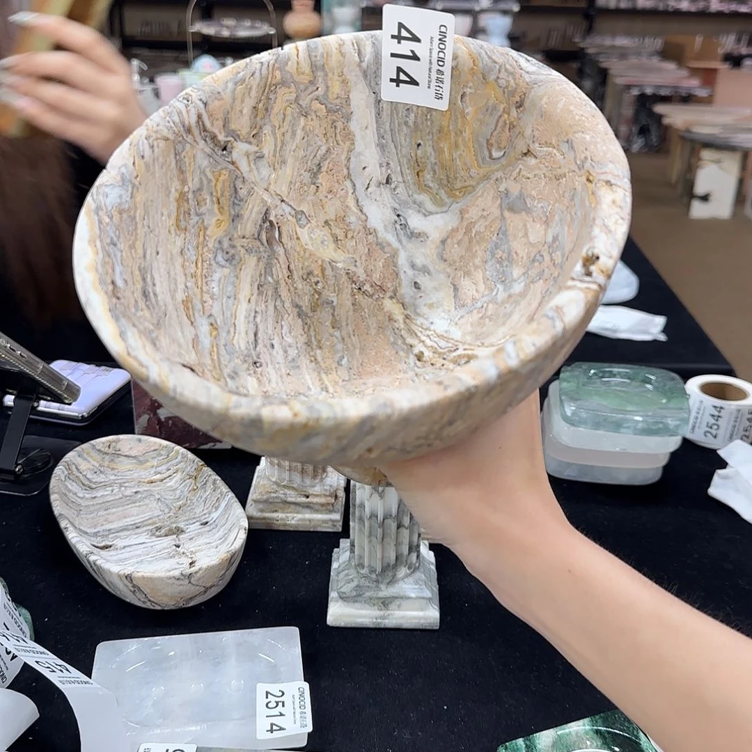 J****u414 提拉米苏大碗