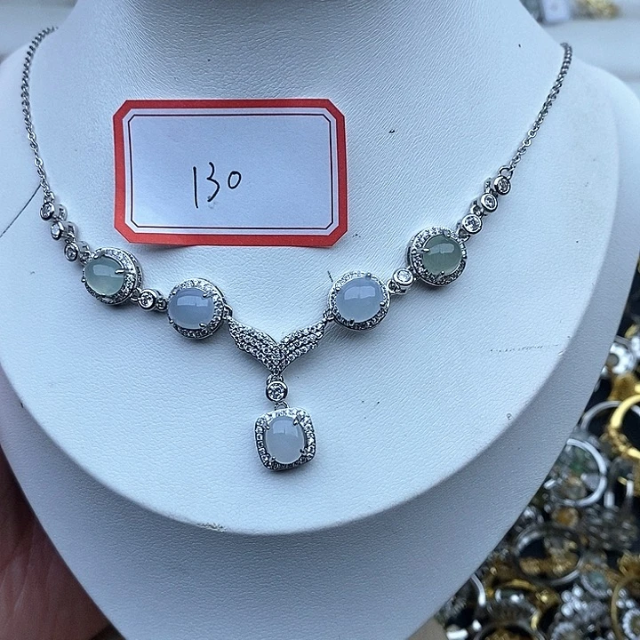 翡翠未镶嵌戒指130