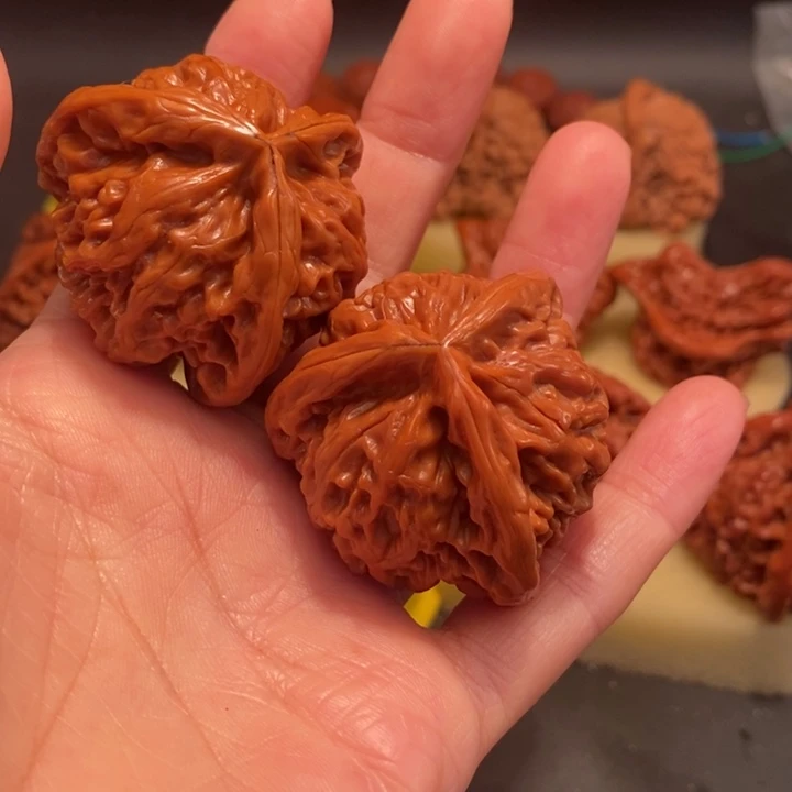 烟***笠吊坠文玩核桃工艺核桃