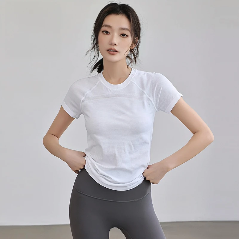 瑜伽服短袖女夏速干跑步训练紧身外穿显瘦圆领T恤运动健身上衣潮