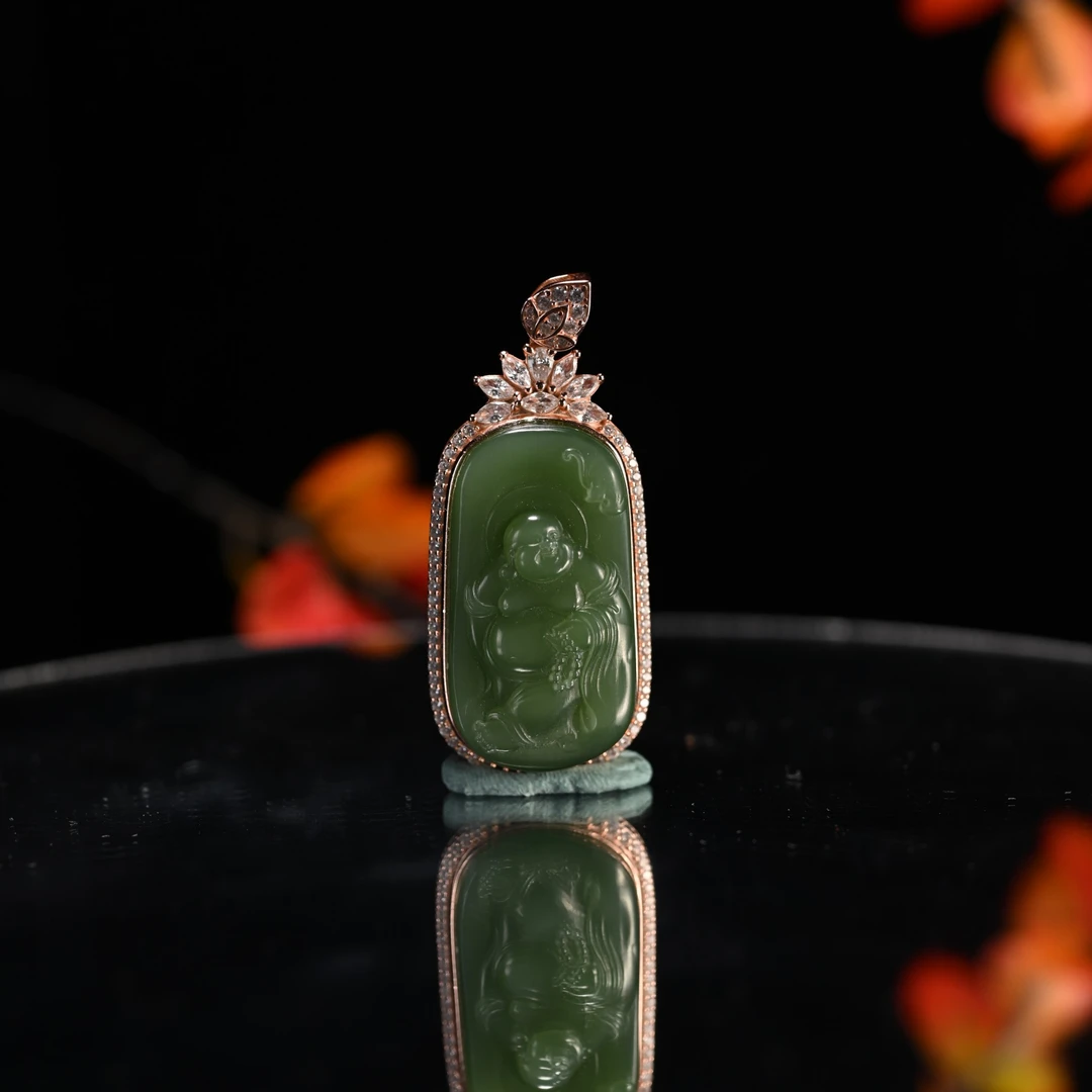 LOT8835 HP6802791和田玉碧玉弥勒佛挂件/杭拍