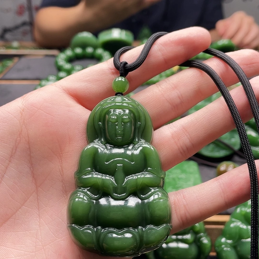 王***文颈饰未镶嵌和田玉（碧玉）