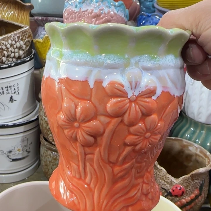 凑9块包邮，有孔，不清楚找客服