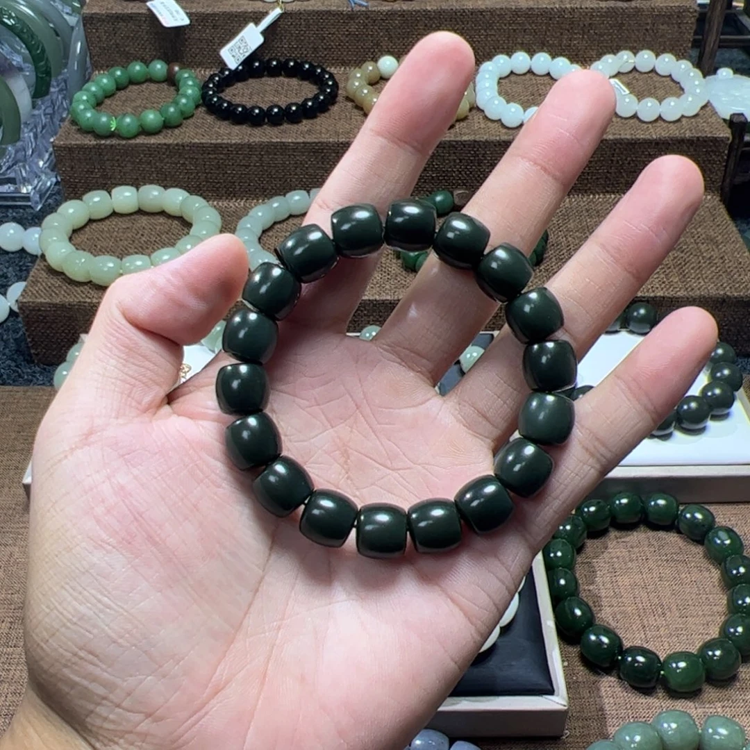 泡****和田玉未镶嵌手链