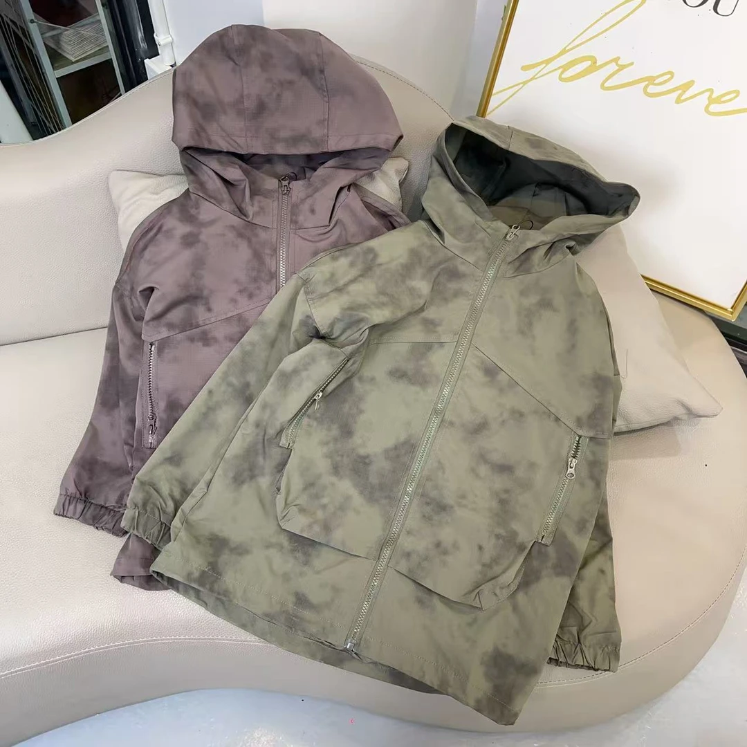 2025新款儿童冲锋衣外套男童痞帅中小童装男孩宝宝春款上衣5300