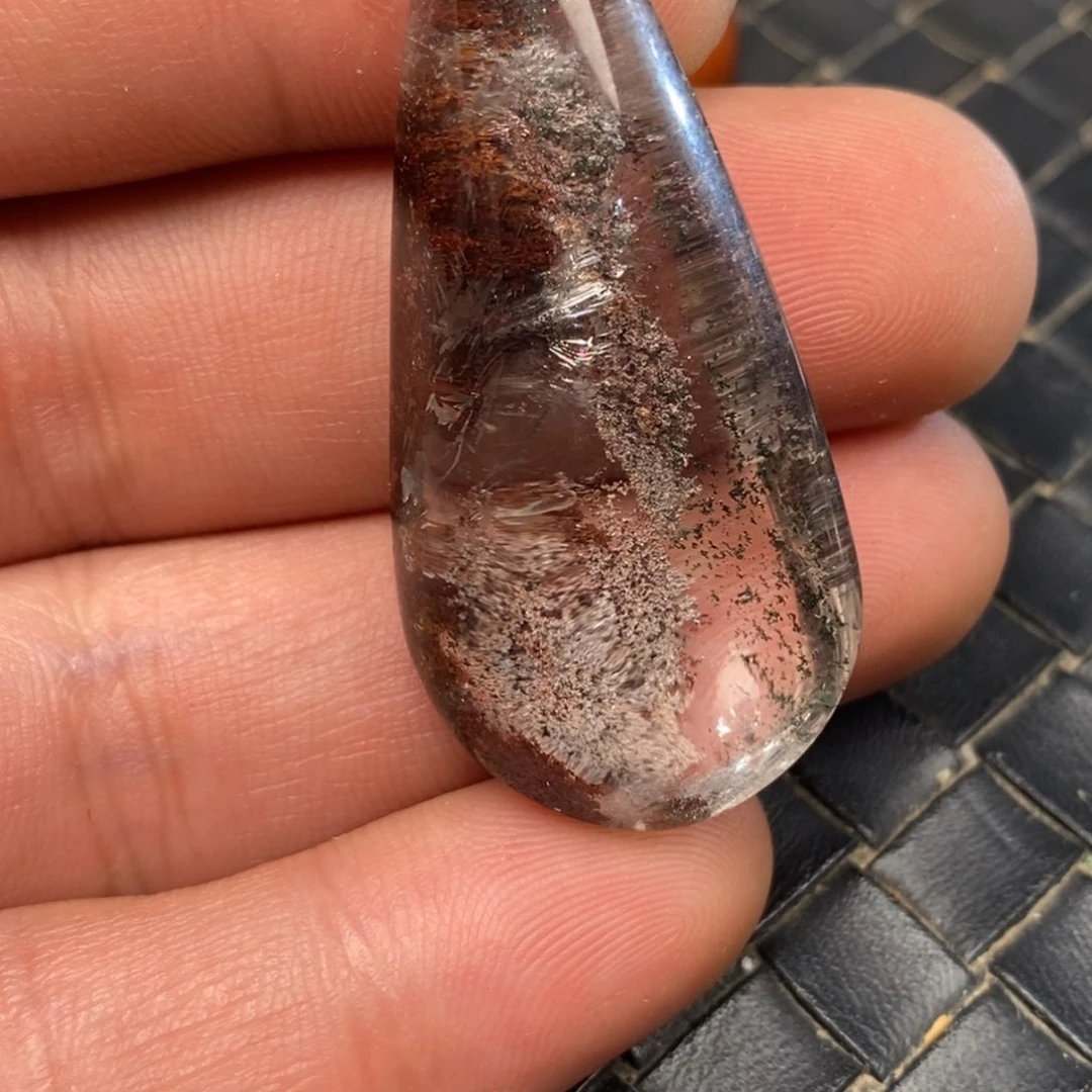 水晶颈饰未镶嵌文***。