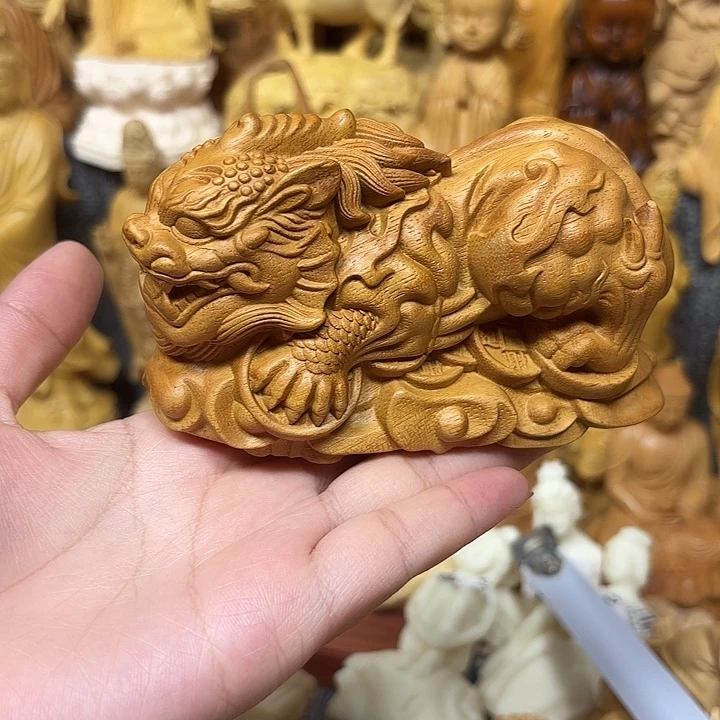 樟科（黄金檀）黄金檀瑕疵貔貅