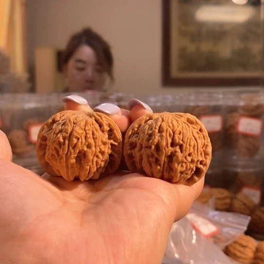 文玩核桃吊坠39红豆