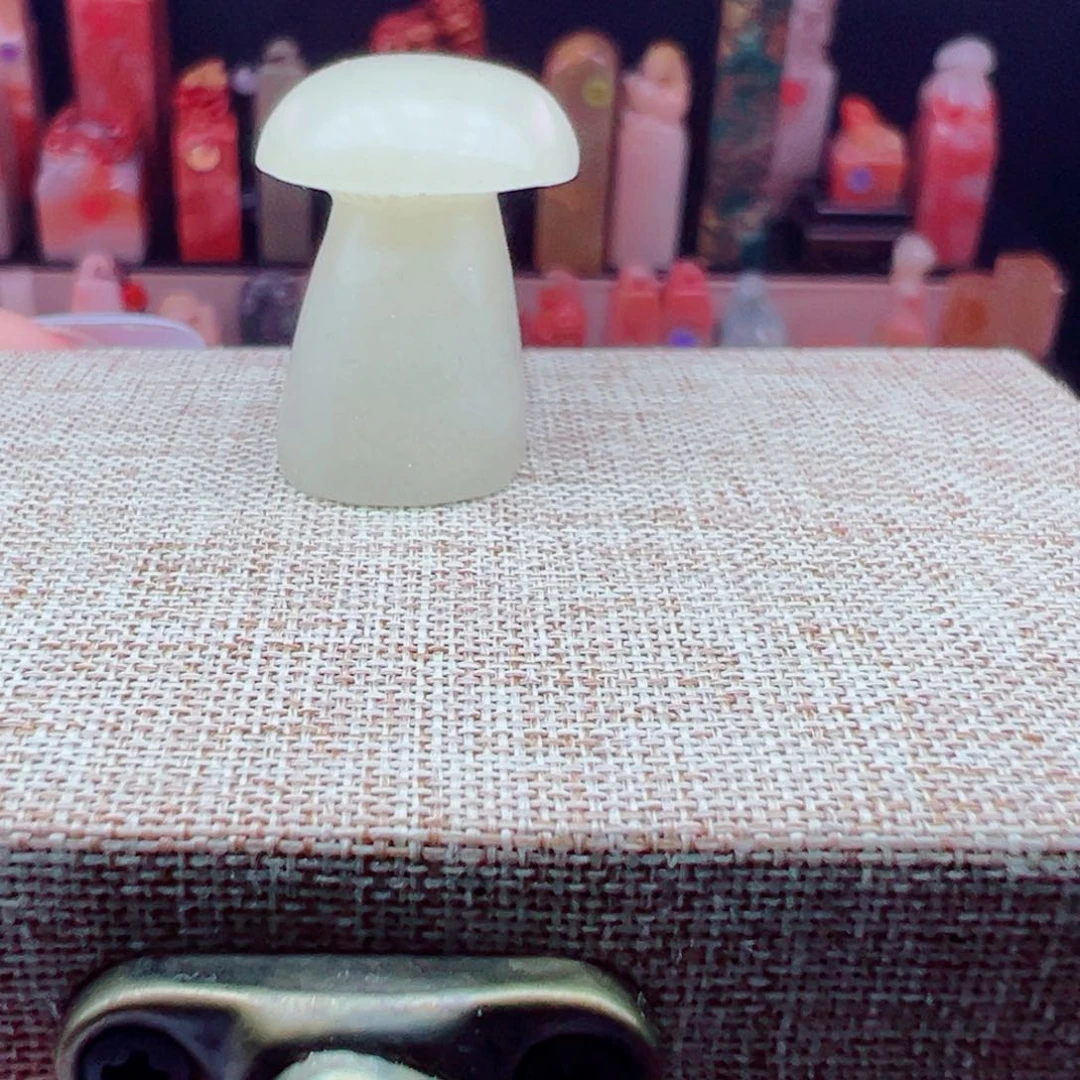 寿山石印石1.4包刻2字