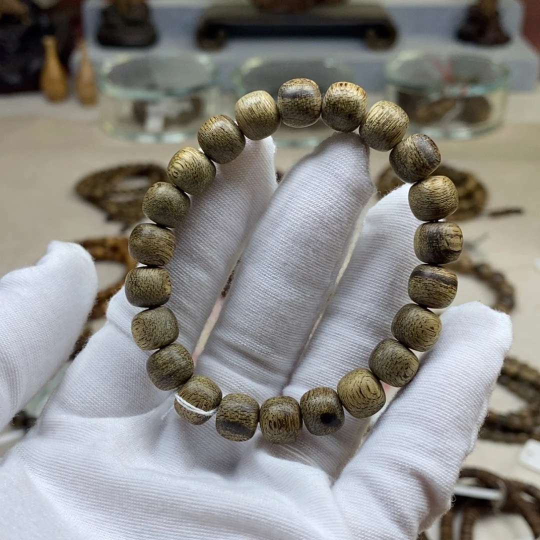 沉香手串文莱黑棋 8*9 随机发货