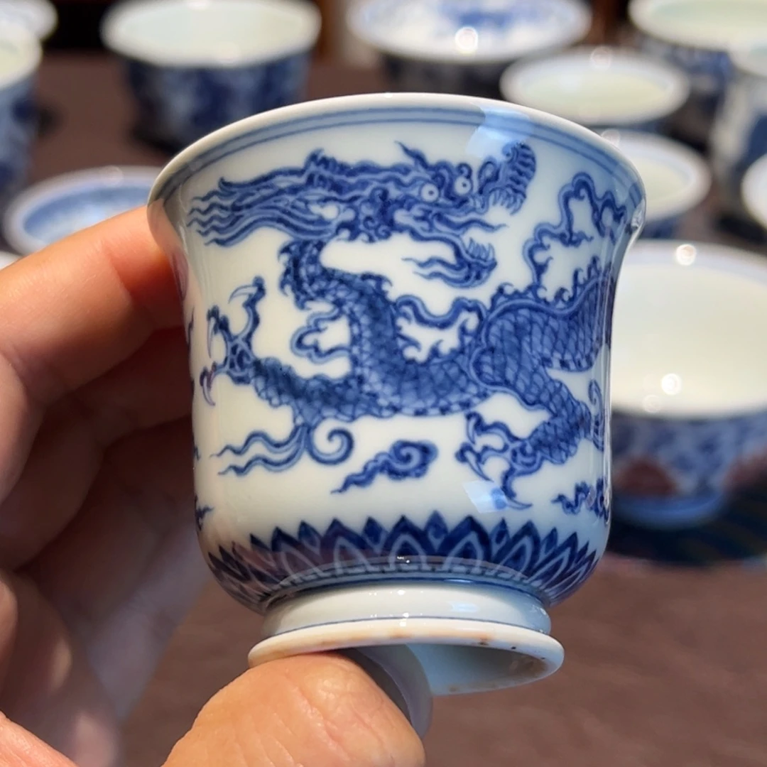 精品青花应龙纹铃铛杯口径约6.2厘米