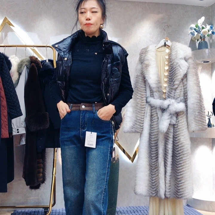 时尚潮流休闲牛仔裤