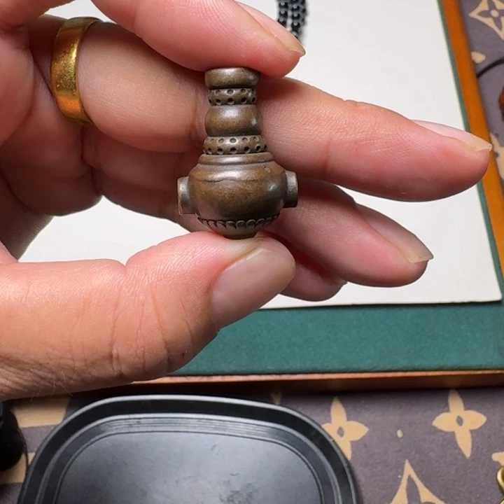 铜铁合金类铜菩提吊坠项链锁骨