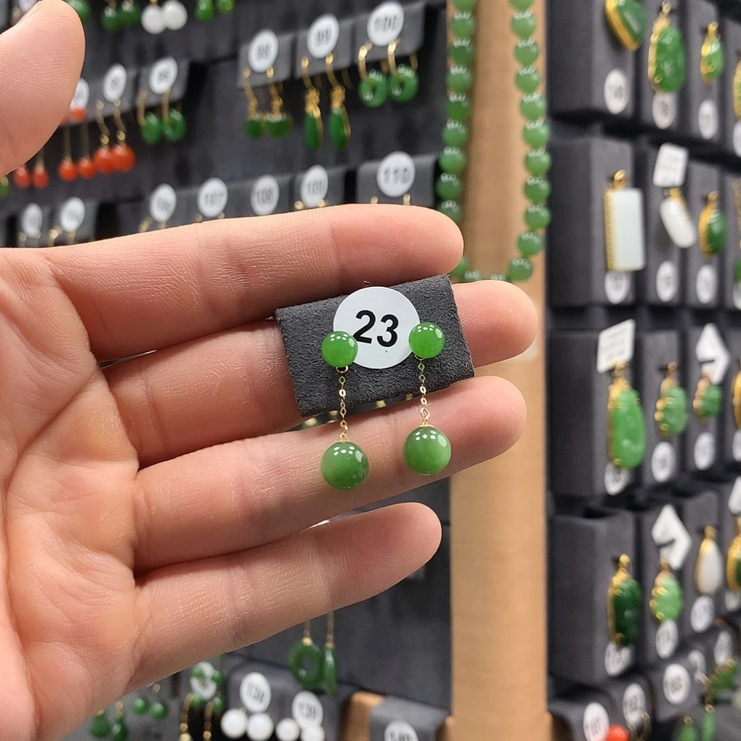 和田玉耳饰18K金镶嵌