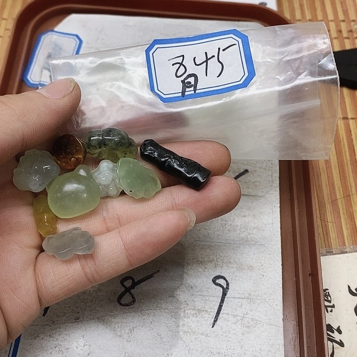 蛇纹石玉未镶嵌吊坠(不含链)远**?845