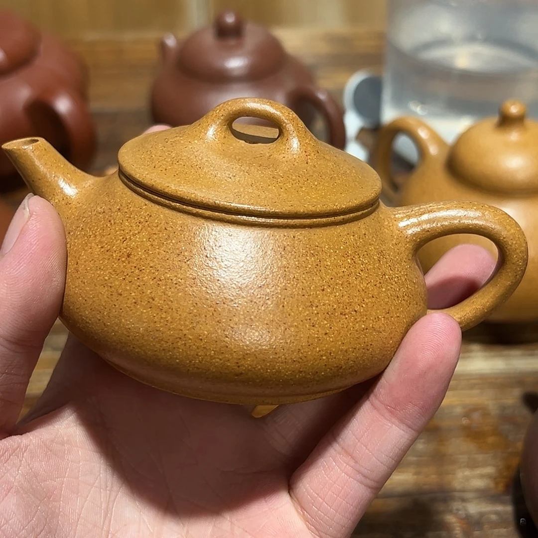 茶壶紫砂紫砂的味道很