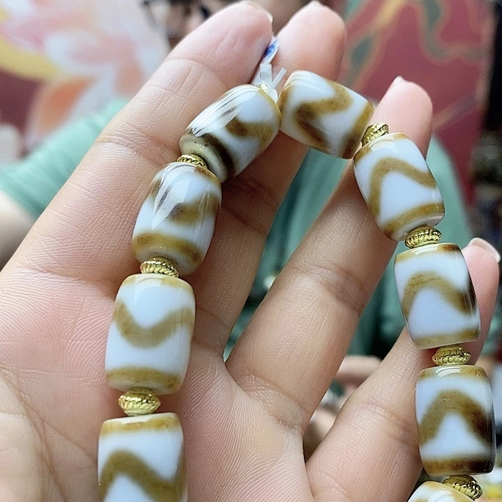 玛瑙/玉髓（覆膜）合金手链