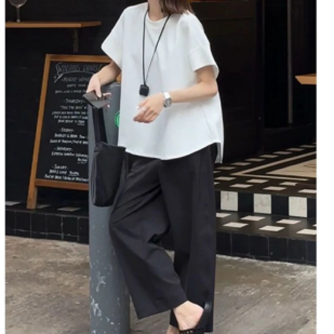 圆领短袖上衣松弛感街头风休闲裤时尚气质