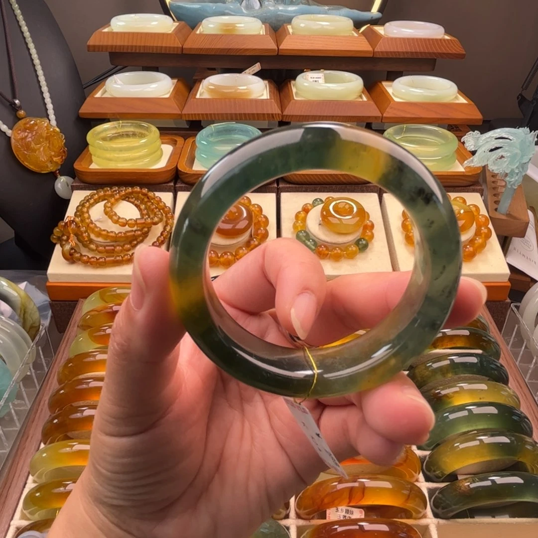 蛇纹石玉未镶嵌52
