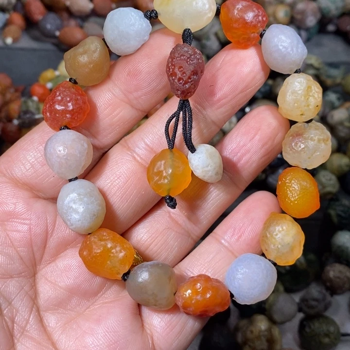 未镶嵌玛瑙/玉髓珠宝奇石