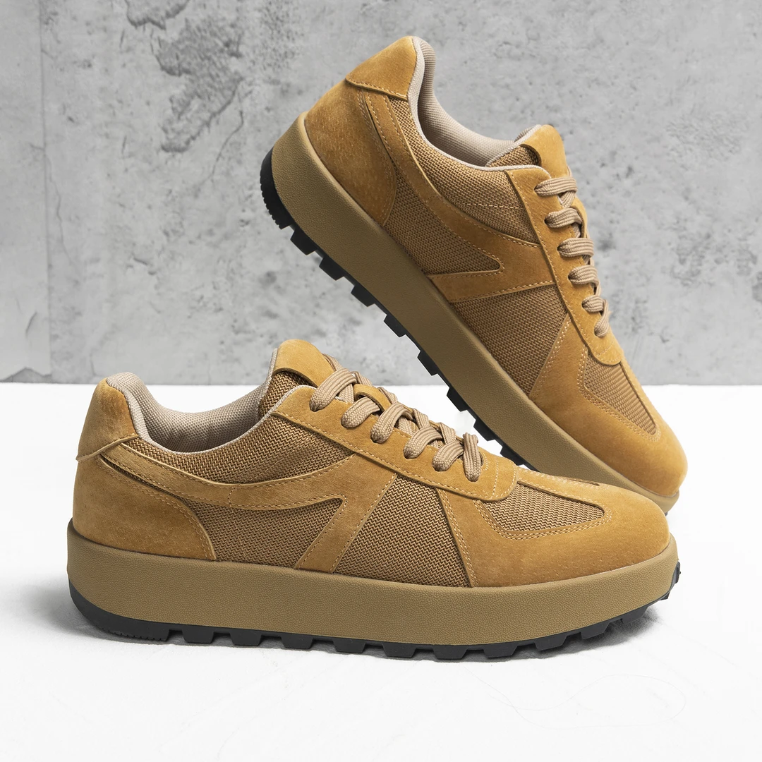 2025户外时尚新款休闲运动男鞋潮鞋舒适徒步男鞋透气轻便软底鞋