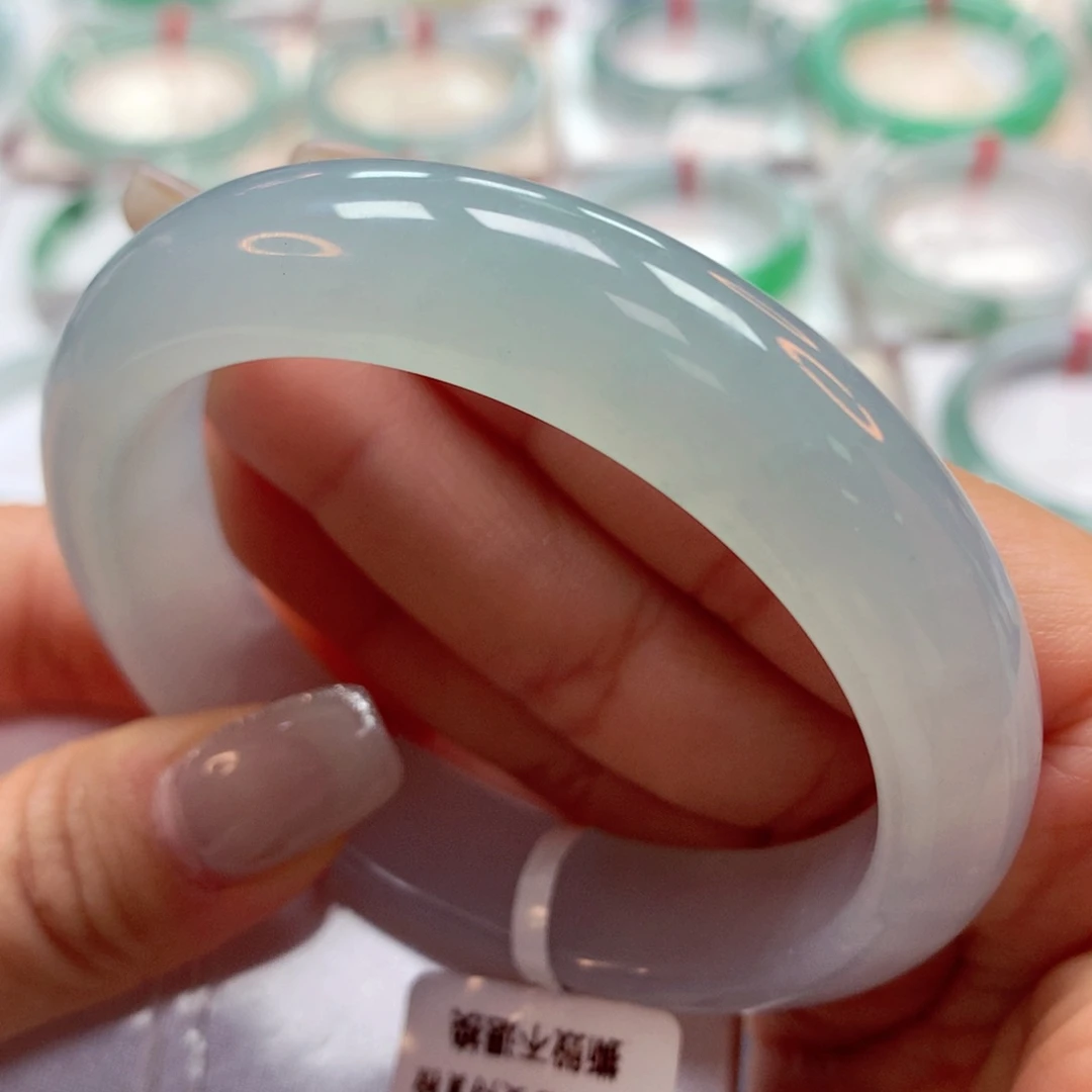 翡翠手镯未镶嵌56正13号88