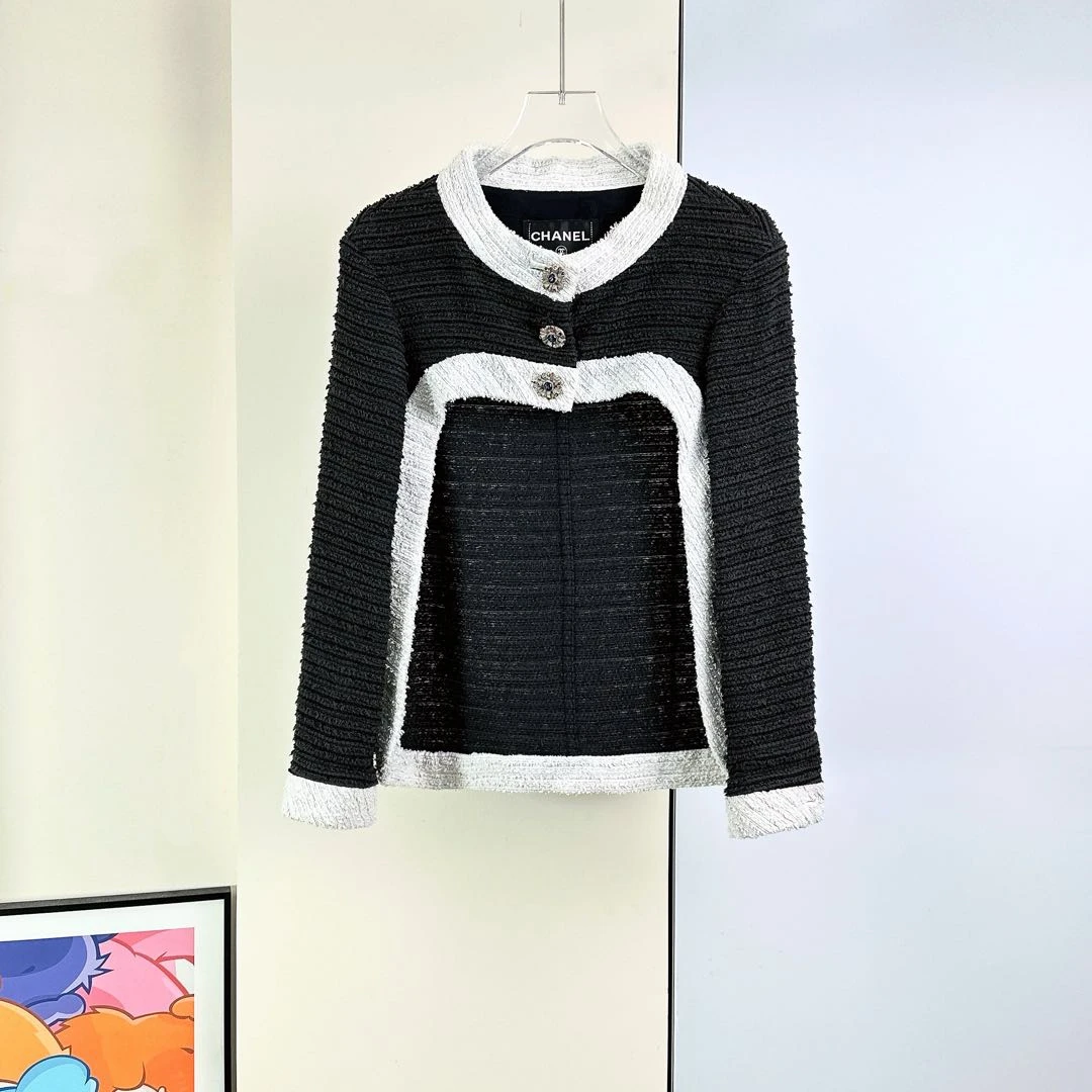 95新 Chanel/香奈儿 95新/Chanel /香奈儿/上衣外套 /34码/Cc154