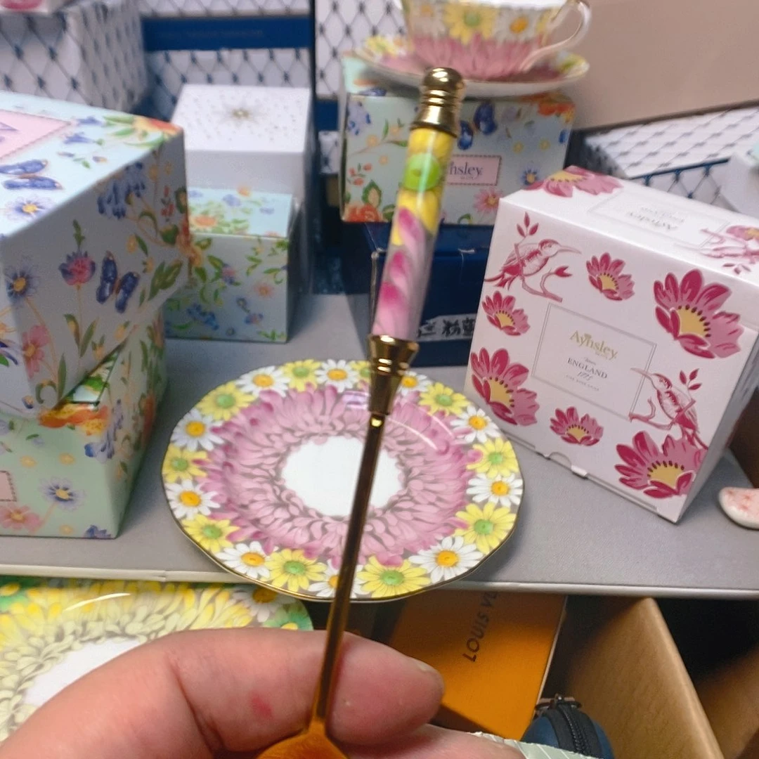 瓷片君*开播时间每周日