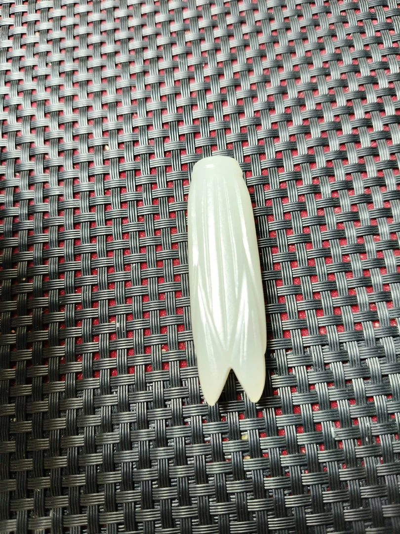 新疆和田玉白玉挂件