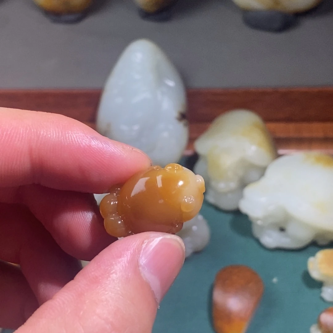 和田玉未镶嵌吊坠(不含链)