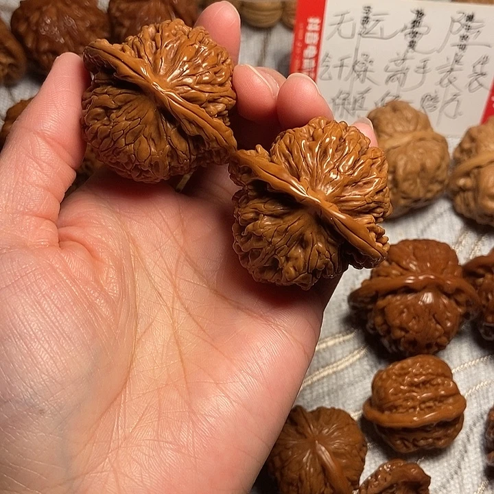 文玩核桃吊坠44四座楼