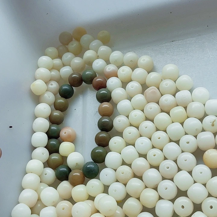 白玉菩提吊坠小*叶瑕疵11白玉桶珠