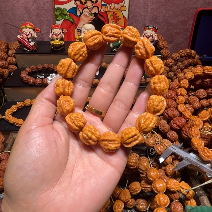 飞***0文玩核桃手串精品