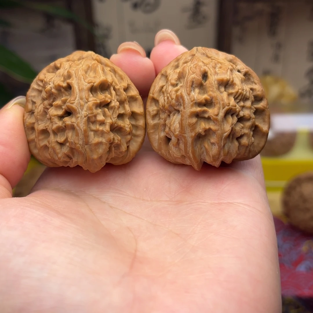 白狮子头三十九尺41.4克