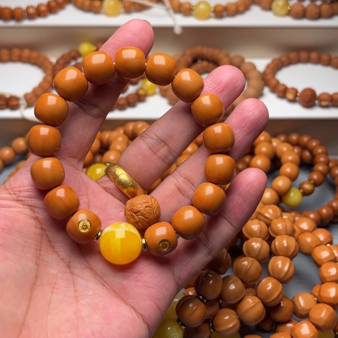 张***万猴头核桃手串老邢