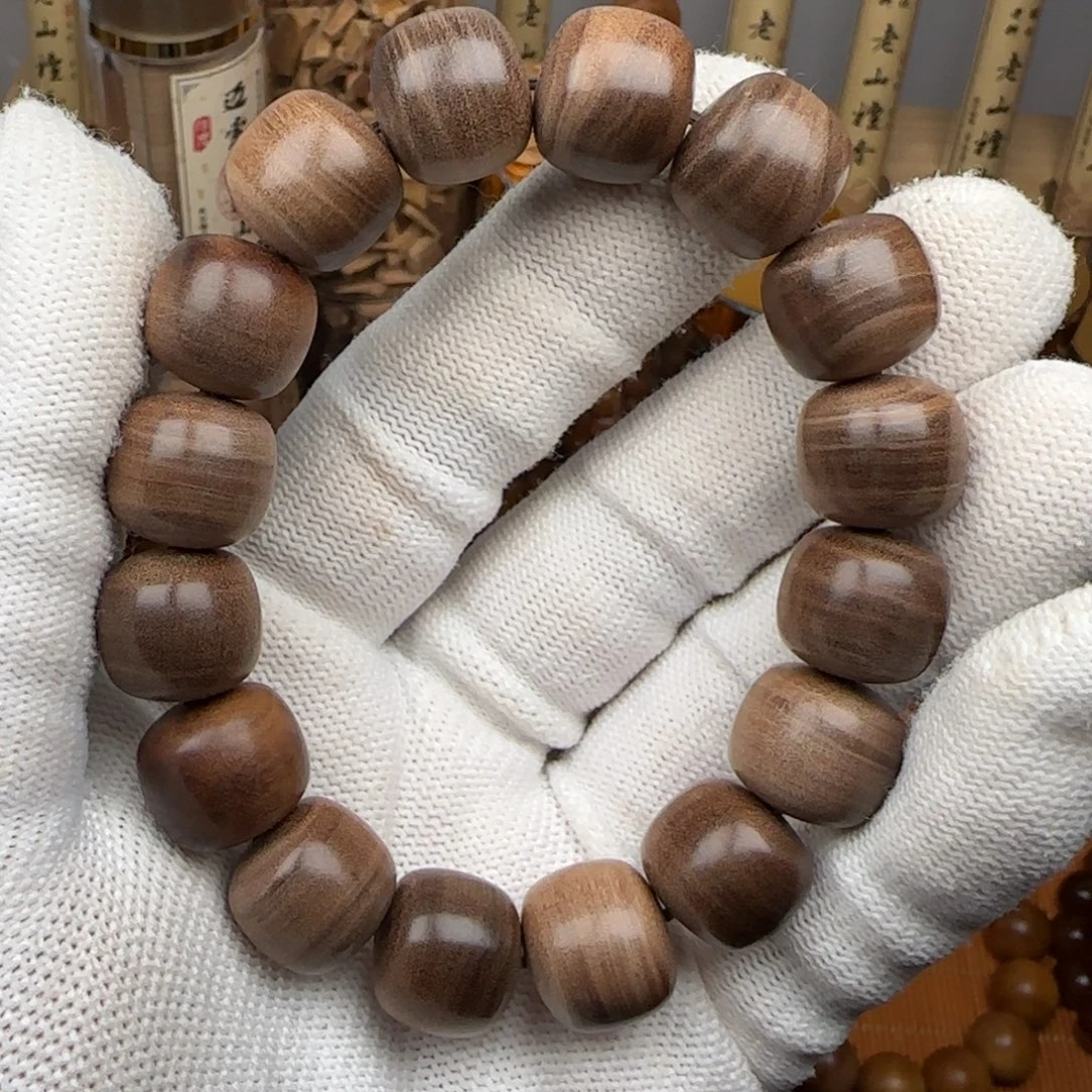 姚***文木质印度老山檀香手串13x14