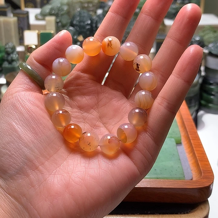 和田玉未镶嵌珠宝半成品