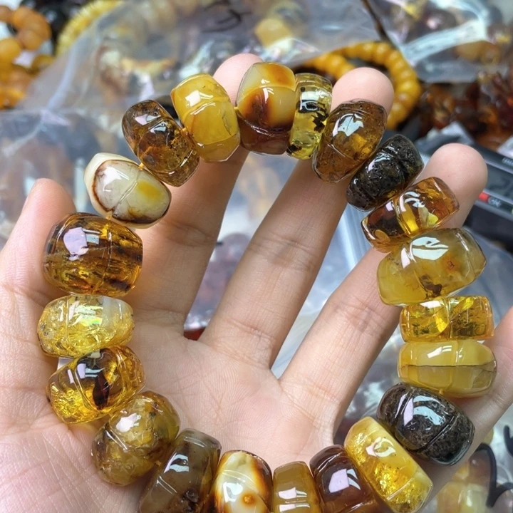 琥珀未镶嵌珠宝奇石