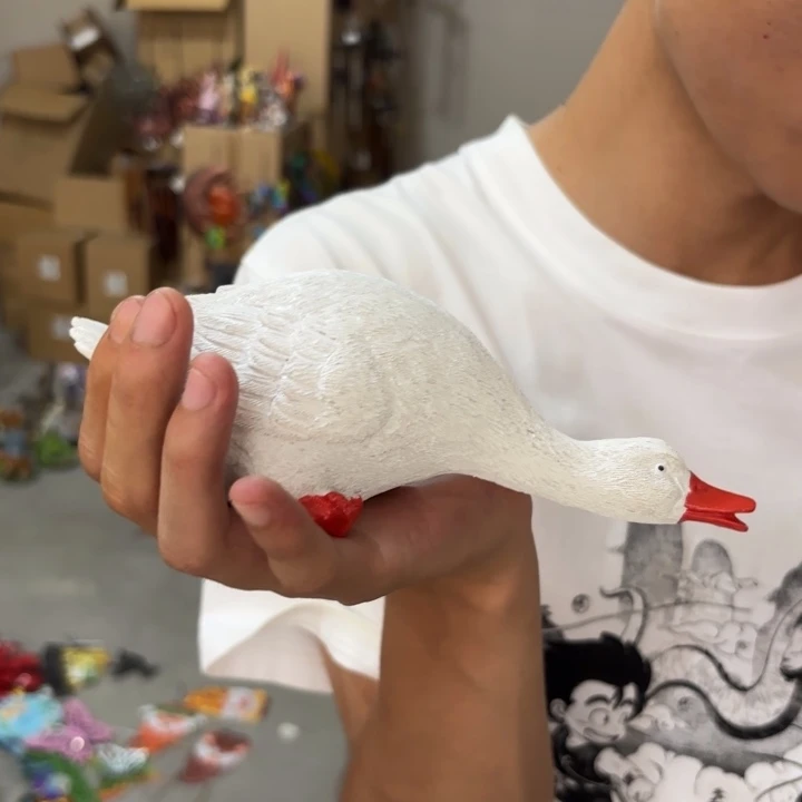 摆件样品样品样样品喝水白鸭