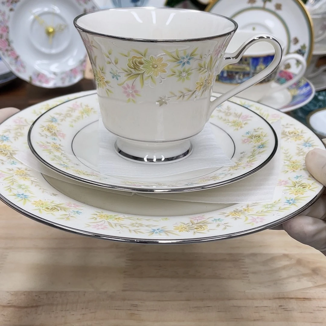 鹿屋家的美丽咖啡杯