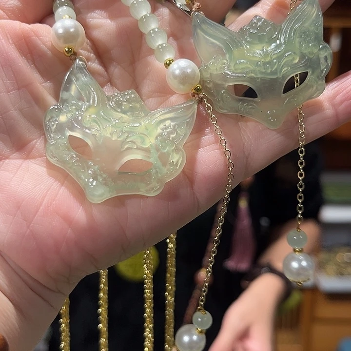 未镶嵌岫玉毛衣链