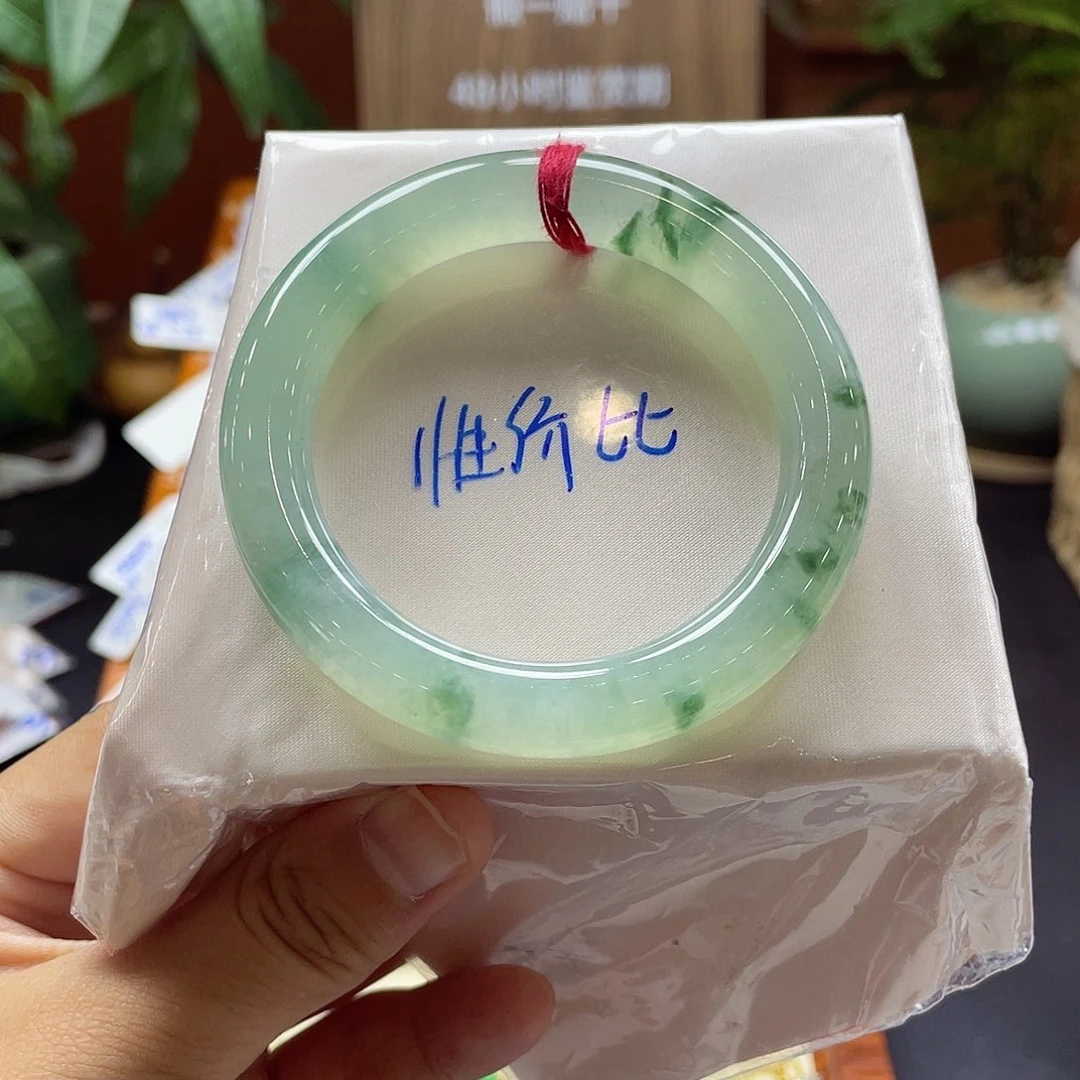 未镶嵌手镯翡翠174 号链接