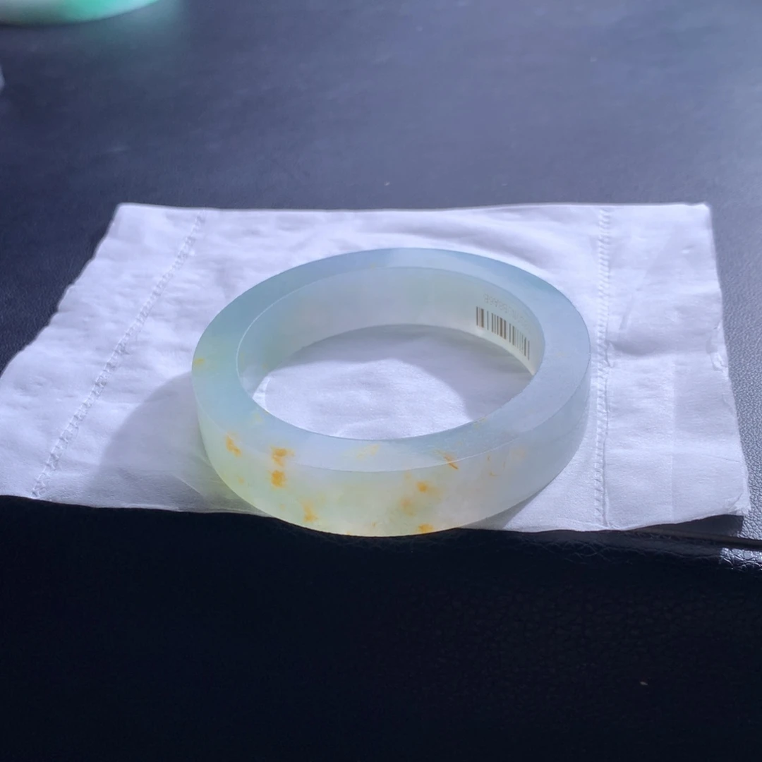 未镶嵌翡翠手镯定制翡翠