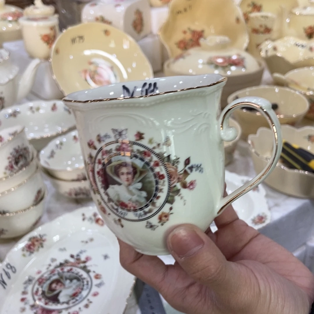 星博陶瓷…………………………………………