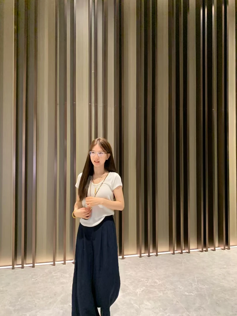 针织飞飞袖条纹三分袖短袖V领T恤显瘦百搭时尚女士5909