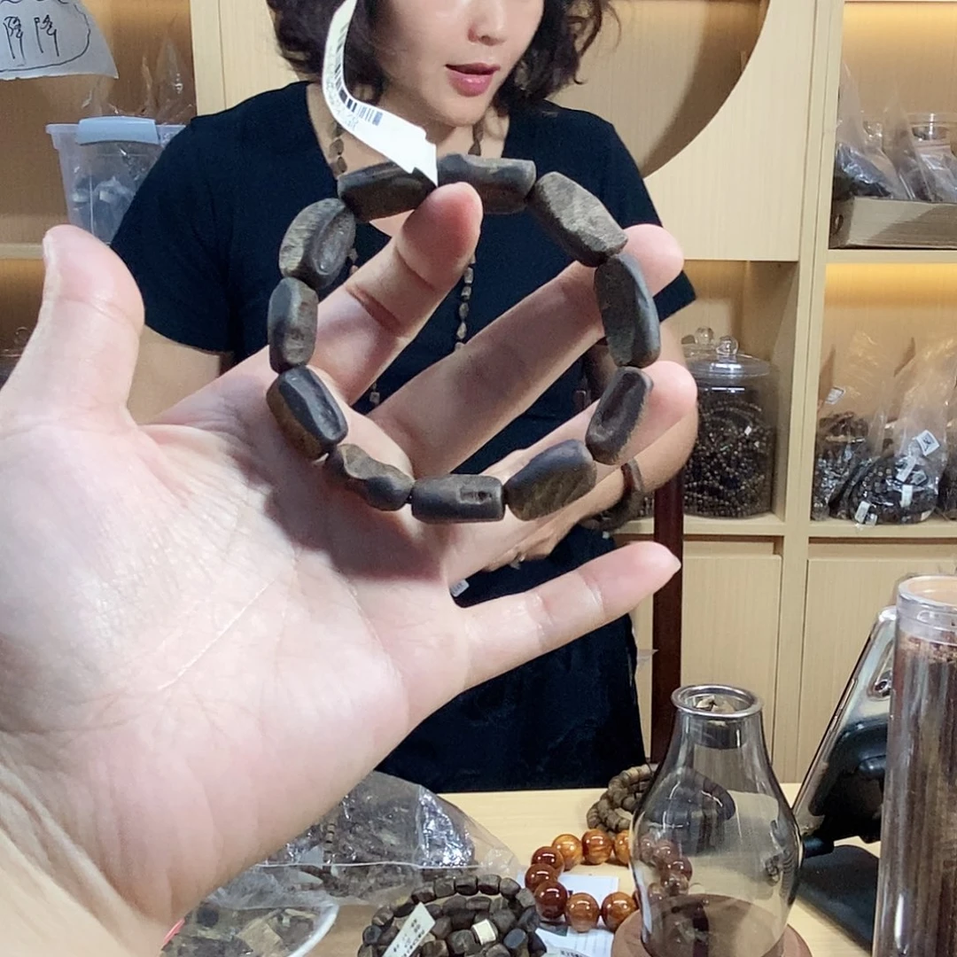 手串沉香阿*棋楠沉水板头单圈1.1/13克多样性发一