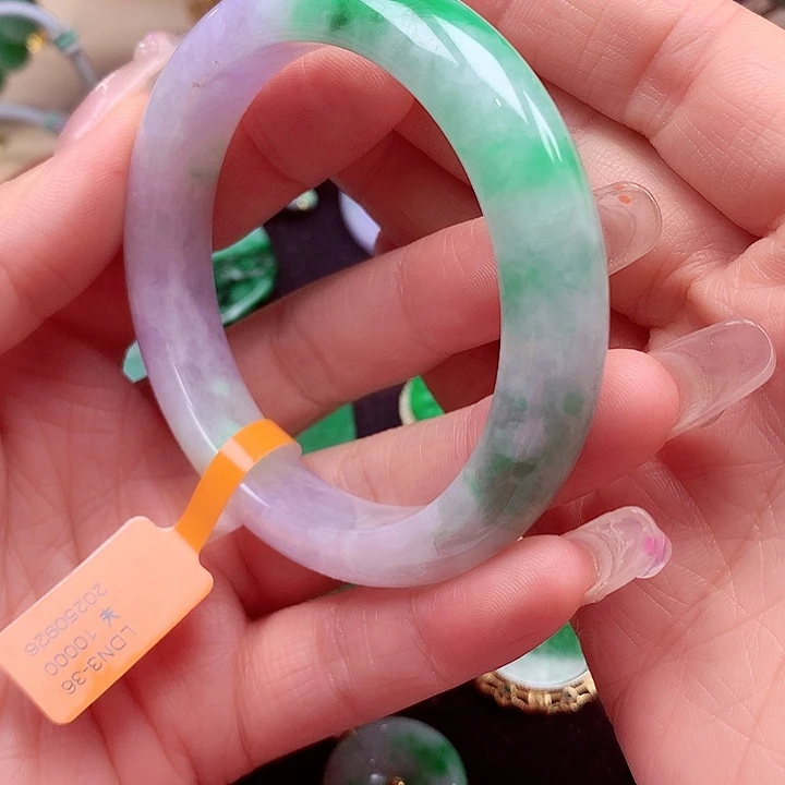 翡翠未镶嵌手镯翡翠