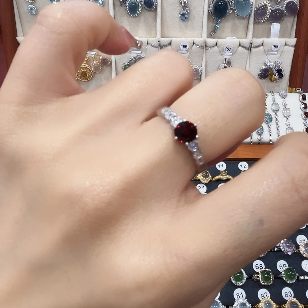 戒指银S925镶嵌石榴石