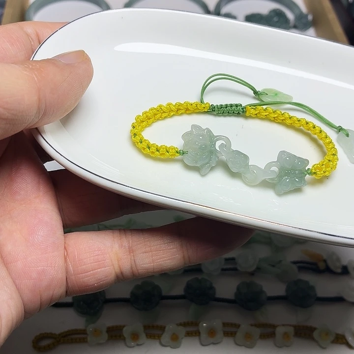 未镶嵌手链翡翠蝶恋花，环环相扣