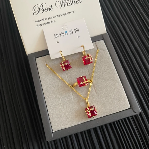 铜合金项链 如饰 方形红色三件套首饰时尚百搭气质饰品